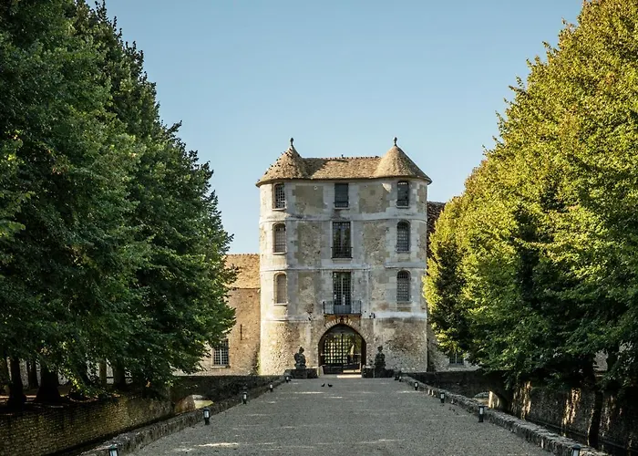 Château De Villiers-Le-Mahieu
